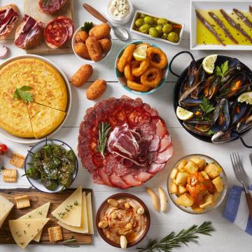 Sailing Spain’s Islands Through Seafood and Coastal Cuisine